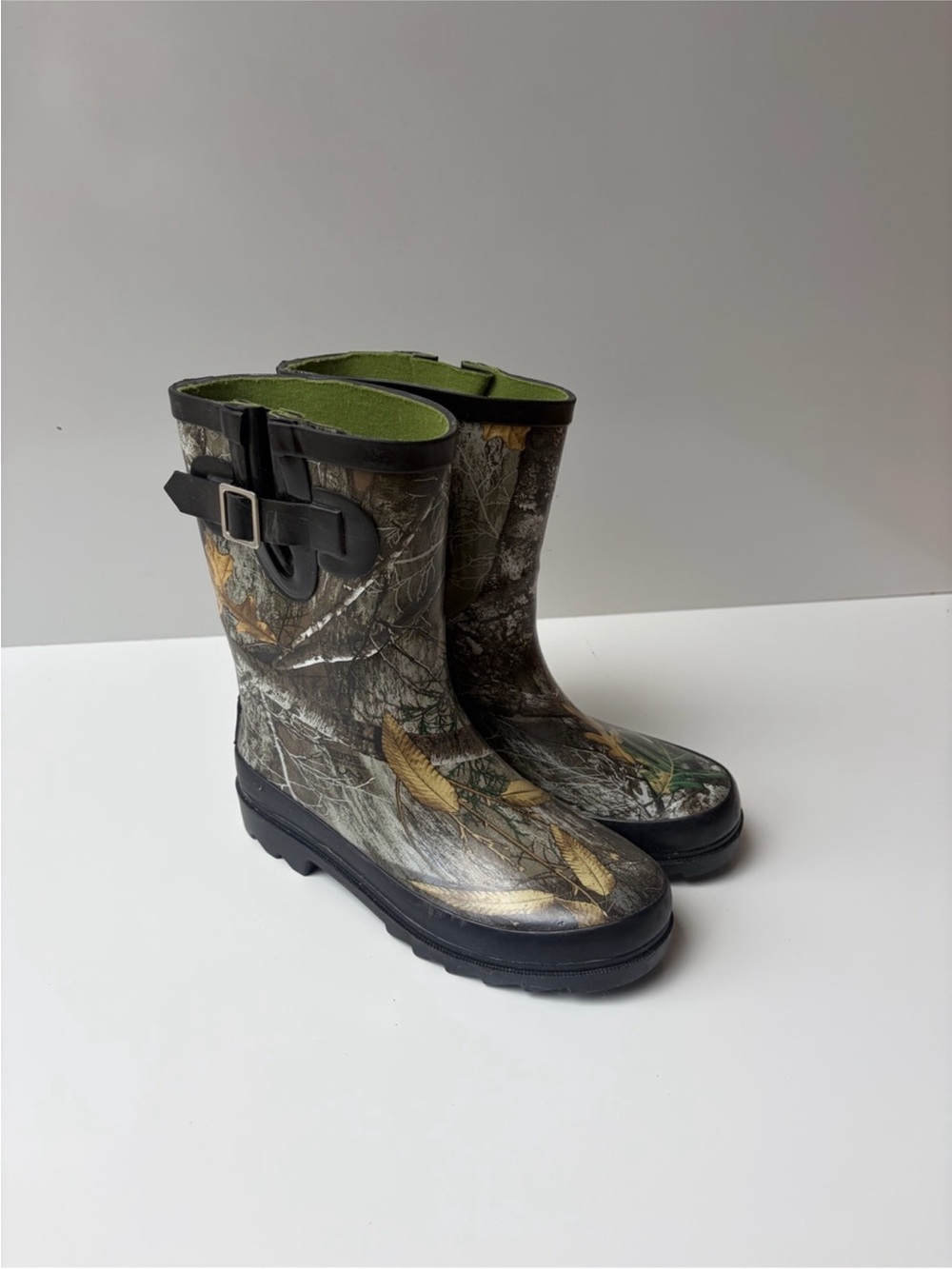 Kids Magellan Outdoors Camo Rubber Rain Boots Waterproof Realtree Edge Size 3